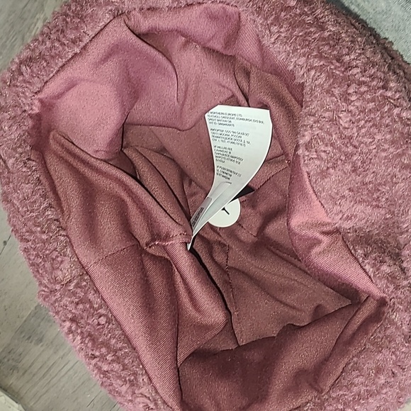 The North Face Sherpa Hat - Picture 5 of 5